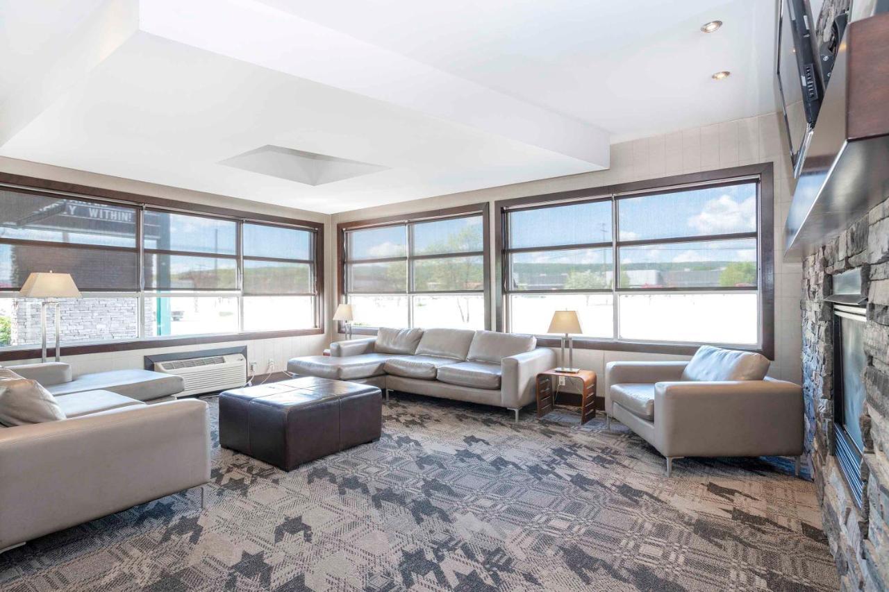 Sandman Hotel & Suites Prince George Dış mekan fotoğraf