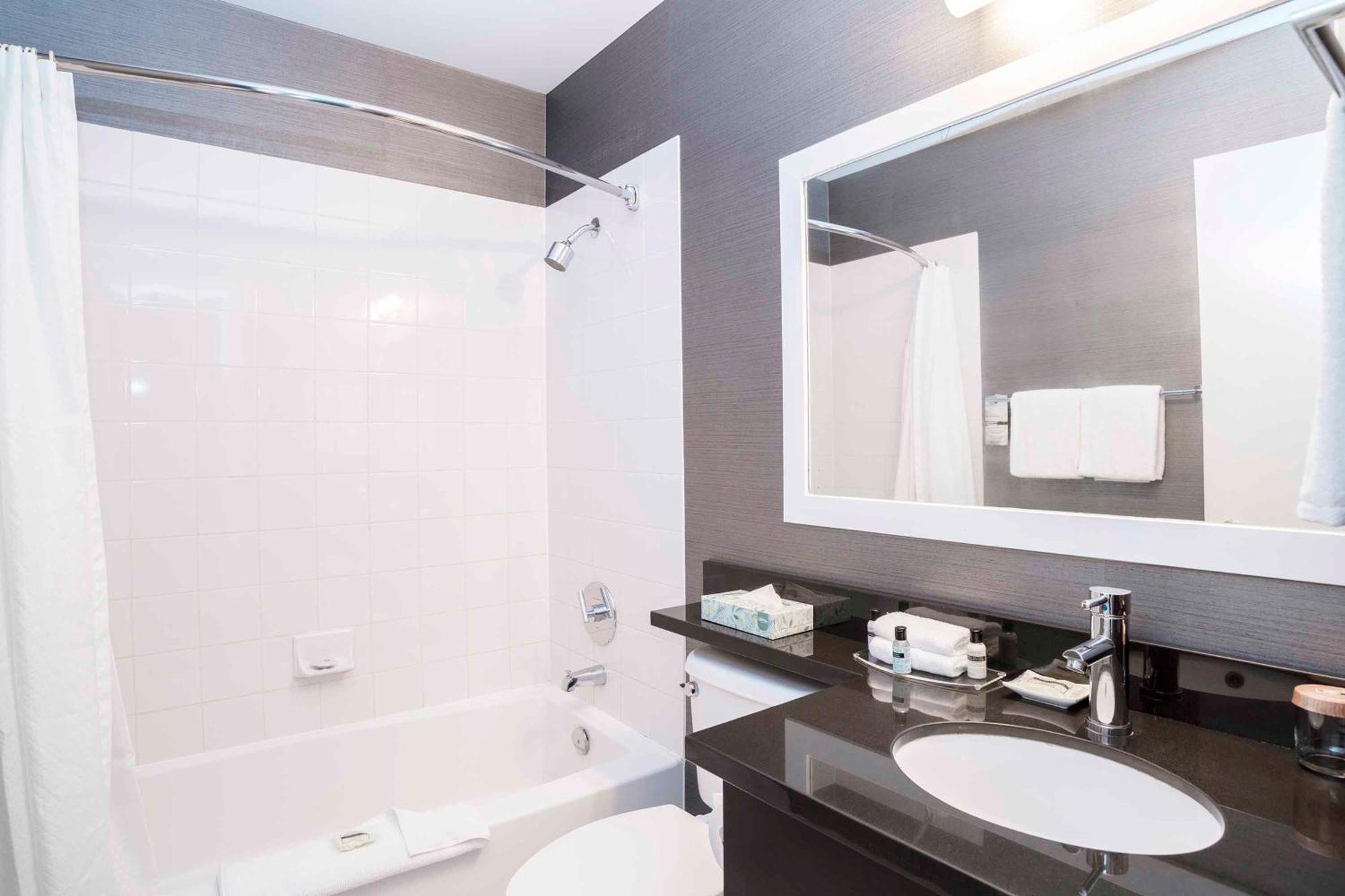 Sandman Hotel & Suites Prince George Dış mekan fotoğraf